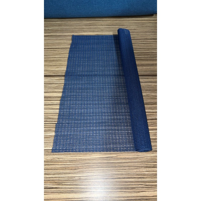 Chemin de table bleu